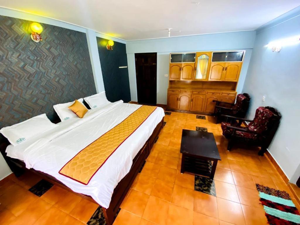 Bob Lesiure Hotel Ooty Exterior foto